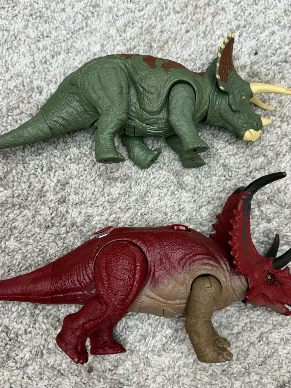 Jurassic World Dinosaur lot x2 Diabloceratop Triceratops figures Toy (no sound)